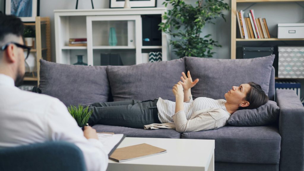 Therapia Mind Institute - pexels silverkblack 23496457