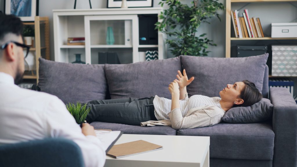 Therapia Mind Institute - pexels silverkblack 23496457